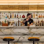 Hotell Mythic Sana Downtown 5*